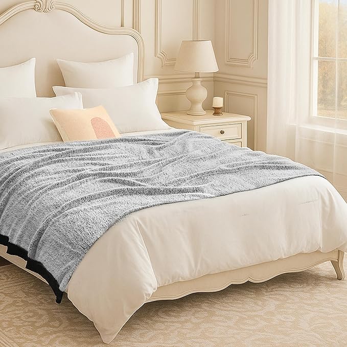 Amélie Home Knit Throw Blanket for Couch, Super Soft Cozy Fuzzy Plush Throws for Sofa Bed Living Room, 60" x 80", Heather Black