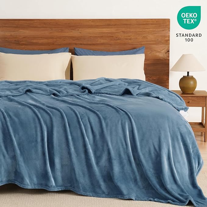 PHF Ultra Soft Fleece Blanket King Size, No Shed No Pilling Luxury Plush Cozy 300GSM Lightweight Blanket for Bed, Couch, Chair, Sofa Suitable for All Season, 108" x 90", Captain's Blue