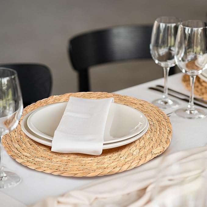 10 Pcs 12 Inch Round Woven Placemats with 10pcs Pearl Napkin Rings，Rattan Placemats Bulk Boho Woven Chargers Natural Water Hyacinth Place Mat for Wedding Party, Dinner Table