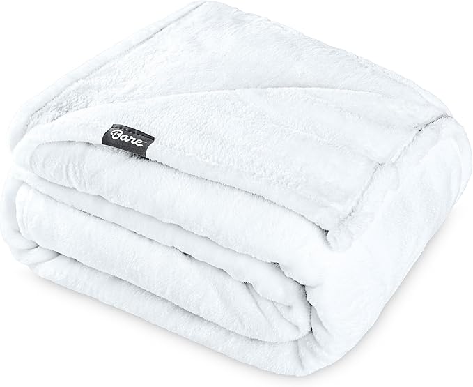 Bare Home Fleece Blanket - Twin/Twin Extra Long - Ultra-Soft Lightweight for Bed, Sofa, and Couch - Luxury Microplush - Cozy Warm Blanket (Twin/Twin XL, White)