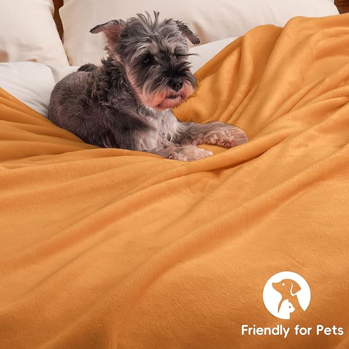 PHF Ultra Soft Fleece Blanket King Size, No Shed No Pilling Luxury Plush Cozy 300GSM Lightweight Blanket for Bed, Couch, Chair, Sofa Suitable for All Season, 108" x 90", Pumpkin Orange