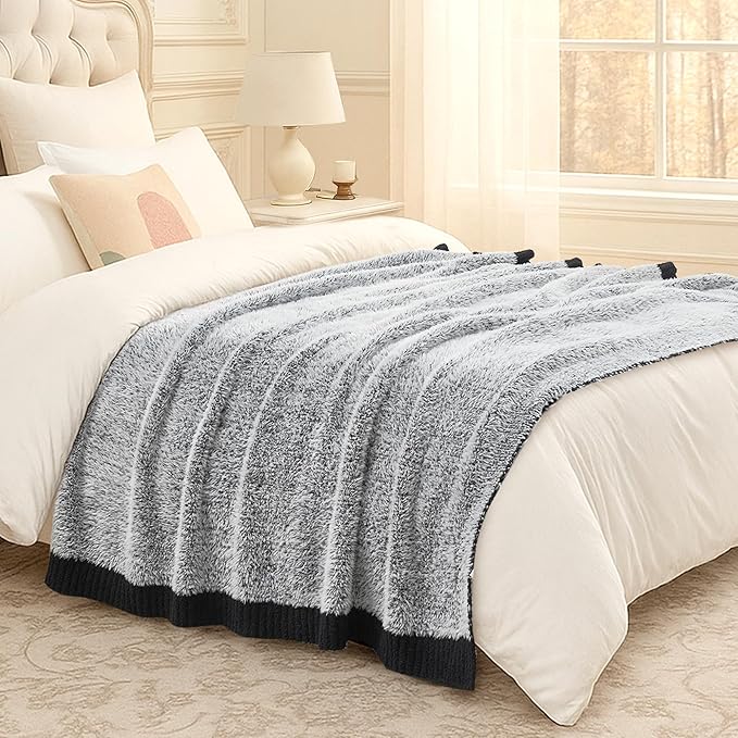 Amélie Home Knit Throw Blanket for Couch, Super Soft Cozy Fuzzy Plush Throw for Sofa, 50" x 60", Heather Black