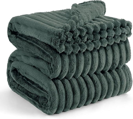 Bedsure GentleSoft Mallard Green Full Blanket for Bed - Cozy Soft Blankets for Women, Cute Large Throws for Girls, 84x90 Inches