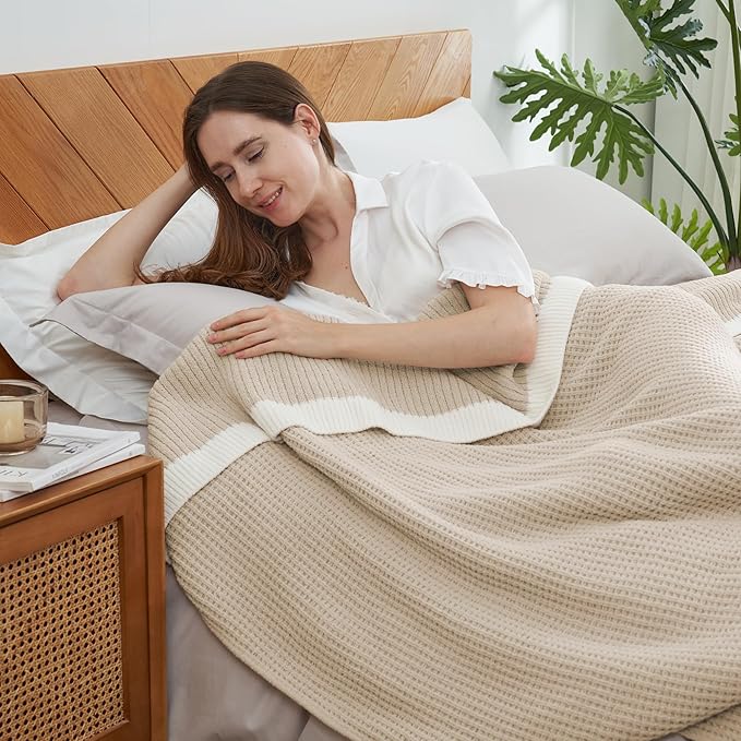 Amélie Home Waffle Throw Blanket for Couch Twin, Soft Cozy Chenille Knit Blanket Warm Decorative Throw for Sofa, Bed, Living Room, 60"x80", Beige