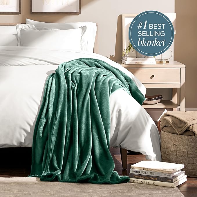 Bare Home Fleece Blanket - Twin/Twin Extra Long - Ultra-Soft Lightweight for Bed, Sofa, and Couch - Luxury Microplush - Cozy Warm Blanket (Twin/Twin XL, Forest Green)