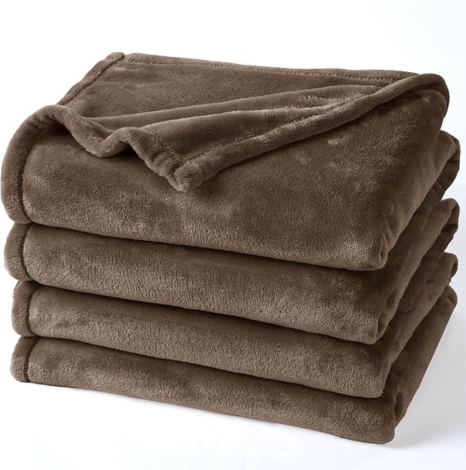 PHF Ultra Soft Fleece Blanket Twin Size, No Shed No Pilling Luxury Plush Cozy 300GSM Lightweight Blanket for Bed, Couch, Chair, Sofa Suitable for All Season, 66" x 90", Cocoa Brown
