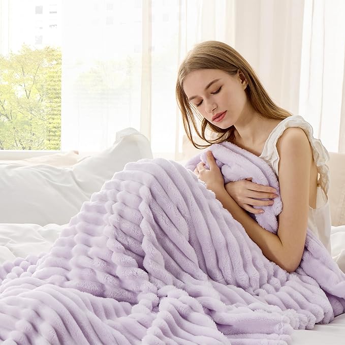 Bedsure GentleSoft Lavender Fog Twin Blanket for Bed - Cozy Soft Blankets for Women, Cute Large Throws for Girls, 66x90 Inches