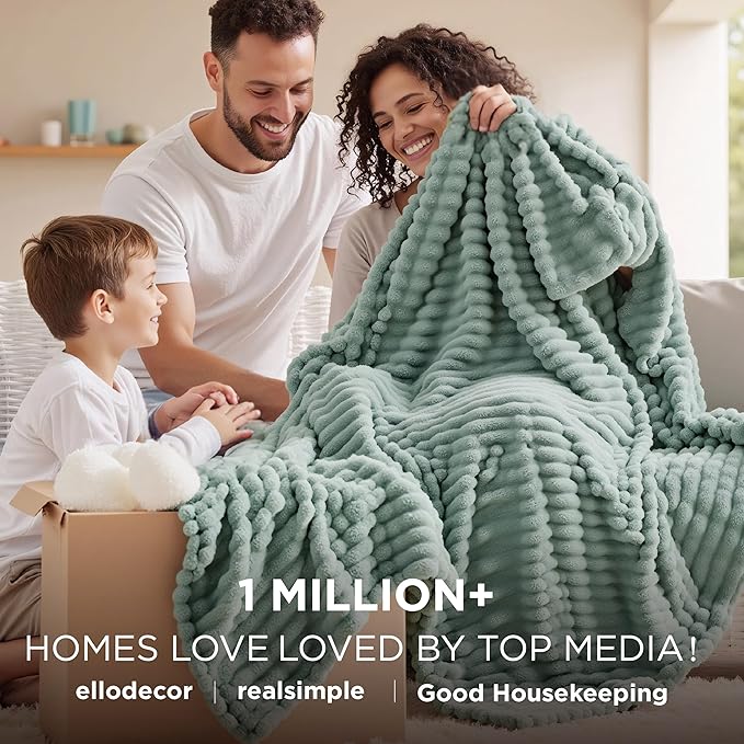 Bedsure GentleSoft Sage Green California King Size Blanket for Bed - Cozy Soft Blankets for Women, Cute Large Throws for Girls, 102x96 Inches