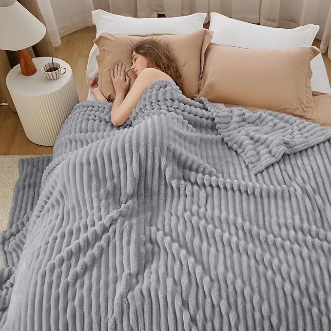 Bedsure GentleSoft King Size Blanket for Bed - Cozy Soft Blankets for Women, Cute Large Fleece Throws for Girls, Light Gray, 108x90 Inches