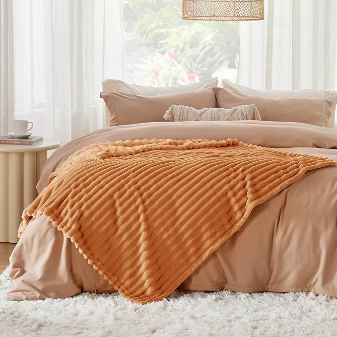 Bedsure GentleSoft Burnt Orange Twin XL Blanket for Bed - Cozy Soft Fall Blankets for Women, Cute Small Fleece Throws for Girls, Birthday Gifts for Women, 66x90 Inches