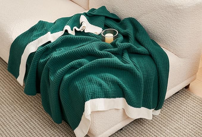 Amélie Home Christmas Waffle Throw Blanket for Couch, Soft Cozy Chenille Knit Blanket Warm Xmas Decorative Gifts Throw for Sofa, 50"x60", Holly Green