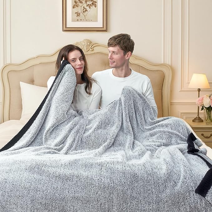 Amélie Home Knit Throw Blanket for Couch, Super Soft Cozy Fuzzy Plush Throws for Sofa Bed Living Room, 60" x 80", Heather Black