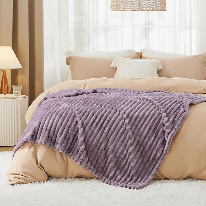 Bedsure GentleSoft Light Purple Fleece Blanket for Couch - Cozy Soft Blankets for Women, Cute Small Throws for Girls, 50x60 Inches