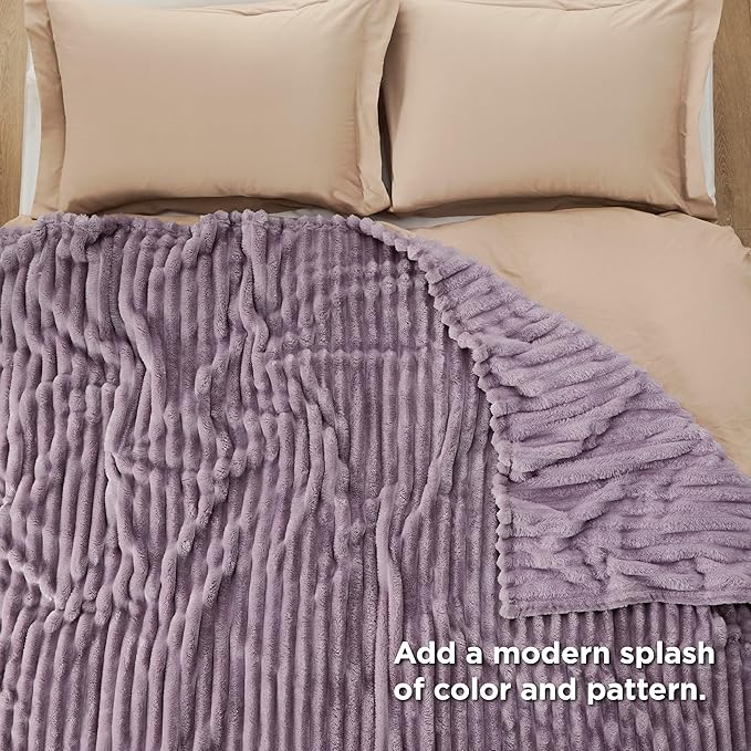 Bedsure GentleSoft Light Purple Full Blanket for Bed - Cozy Soft Blankets for Women, Cute Large Throws for Girls, 84x90 Inches