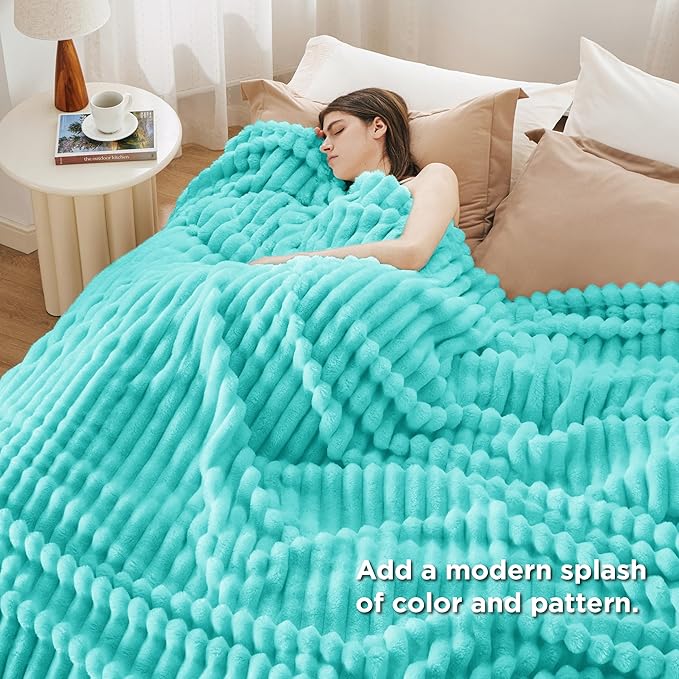 Bedsure GentleSoft Blue King Size Blanket for Bed - Cozy Soft Blankets for Women, Cute Small Fleece Throws for Girls, Birthday Gifts for Women Decor Gifts for Mom, Blue Fog, 108x90 Inches