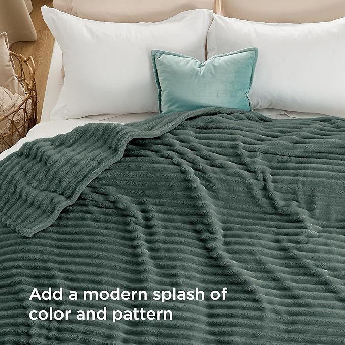 Bedsure GentleSoft Mallard Green Full Blanket for Bed - Cozy Soft Blankets for Women, Cute Large Throws for Girls, 84x90 Inches