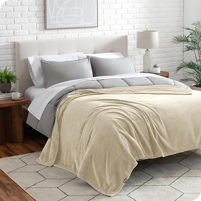 Bare Home Textured Fleece Blanket - Full/Queen - Ultra-Soft Lightweight for Bed, Sofa, and Couch - Luxury Microplush - Cozy Warm Blanket (Full/Queen, Chevron Oyster)